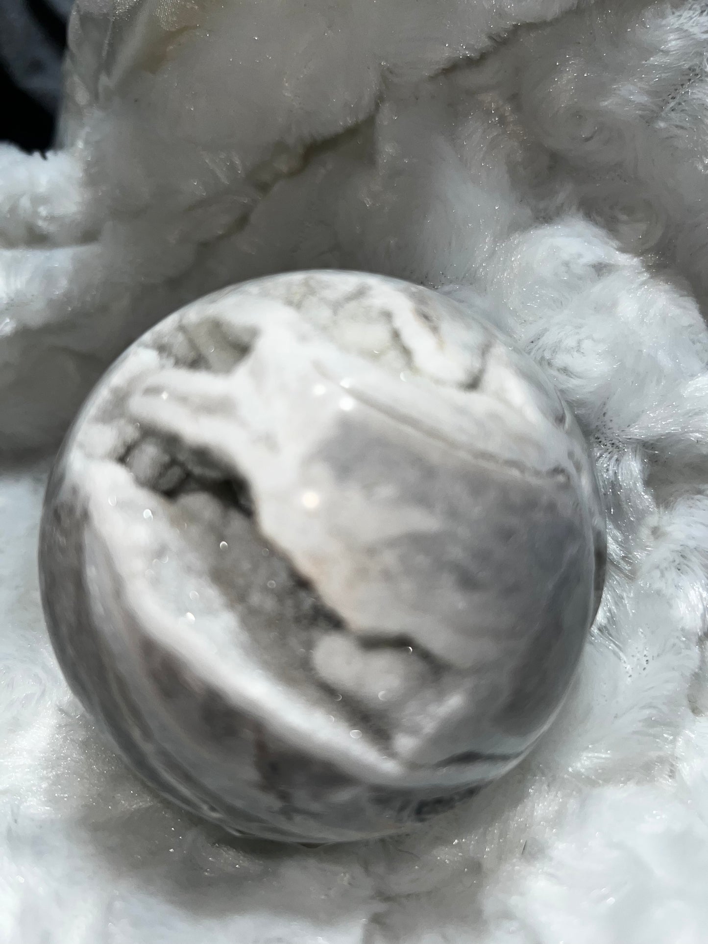 Lace Agate w/ Druzy