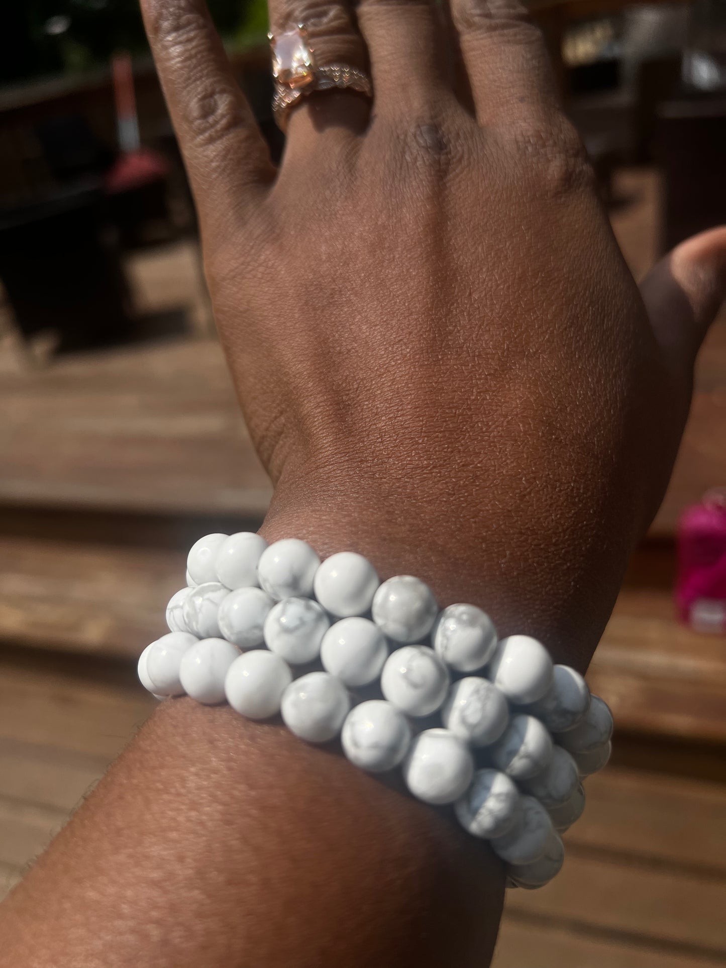 Howlite 8 mm Bracelet