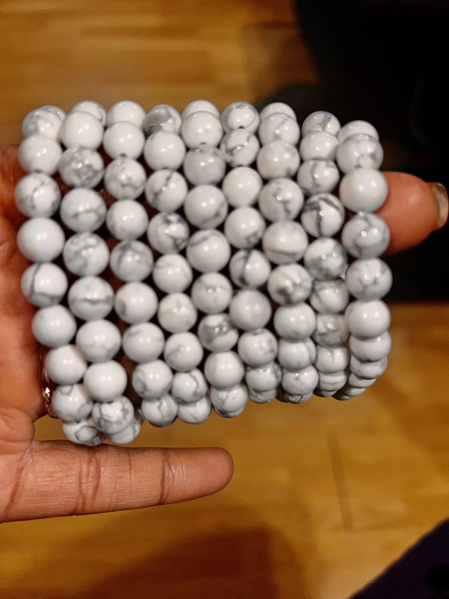 Howlite 8 mm Bracelet