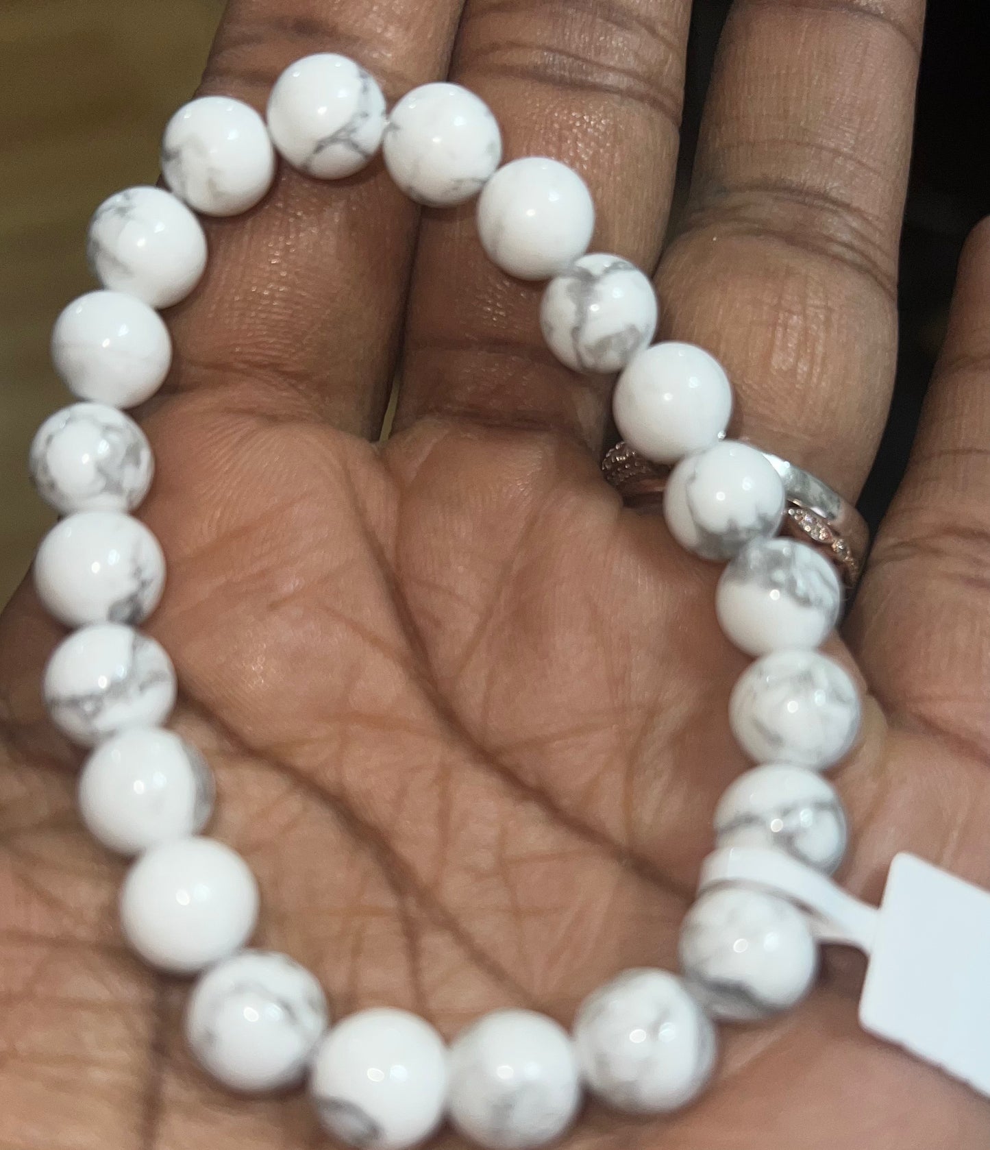 Howlite 8 mm Bracelet