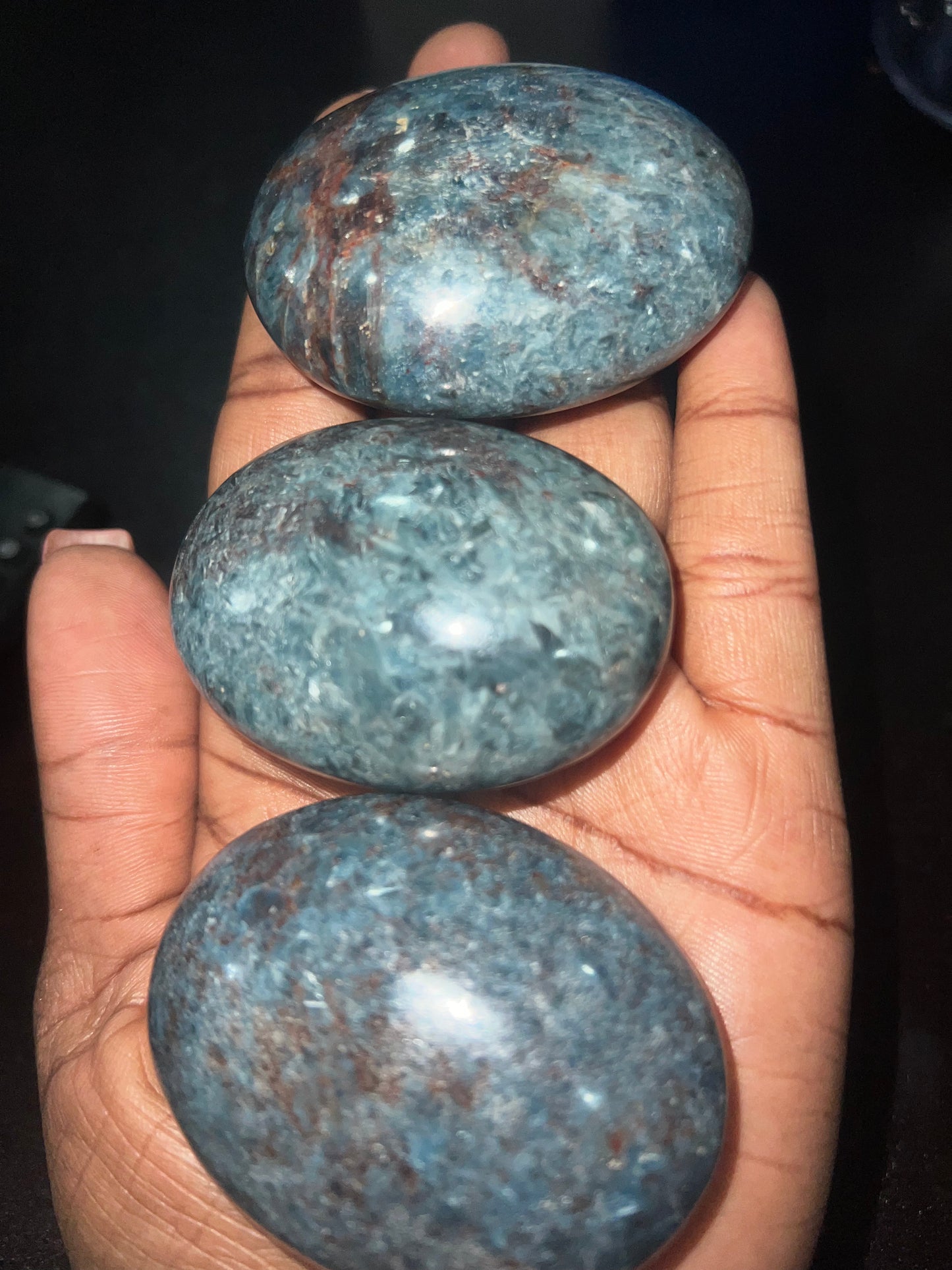 Kyanite Palm Stone
