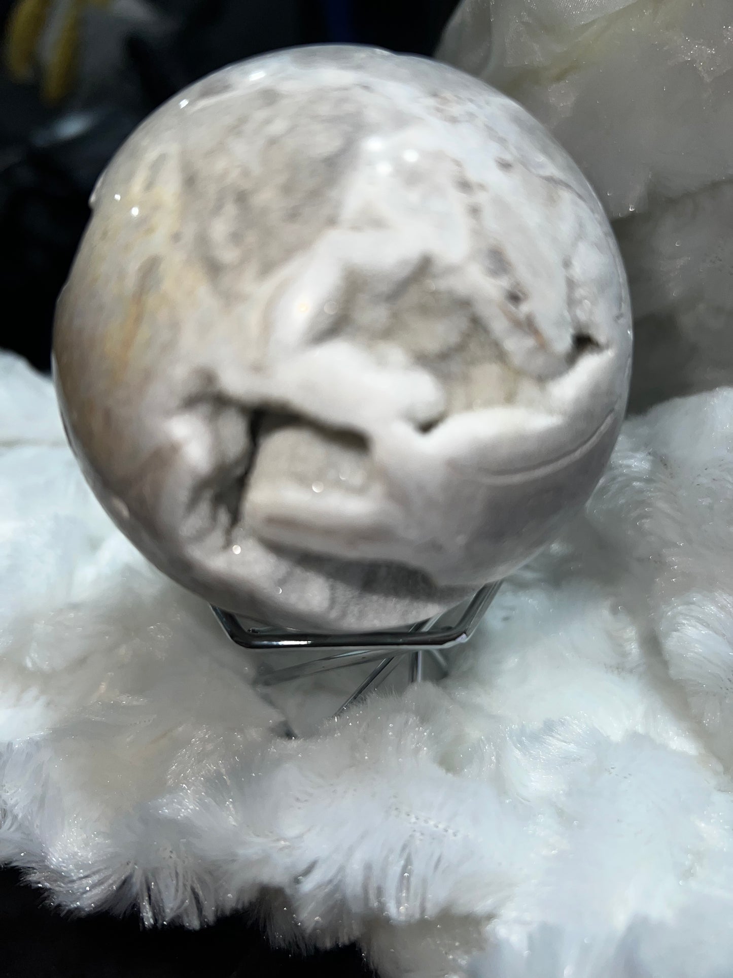Lace Agate w/ Druzy
